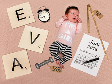 Grote houten scrabble letters voor aan de muur